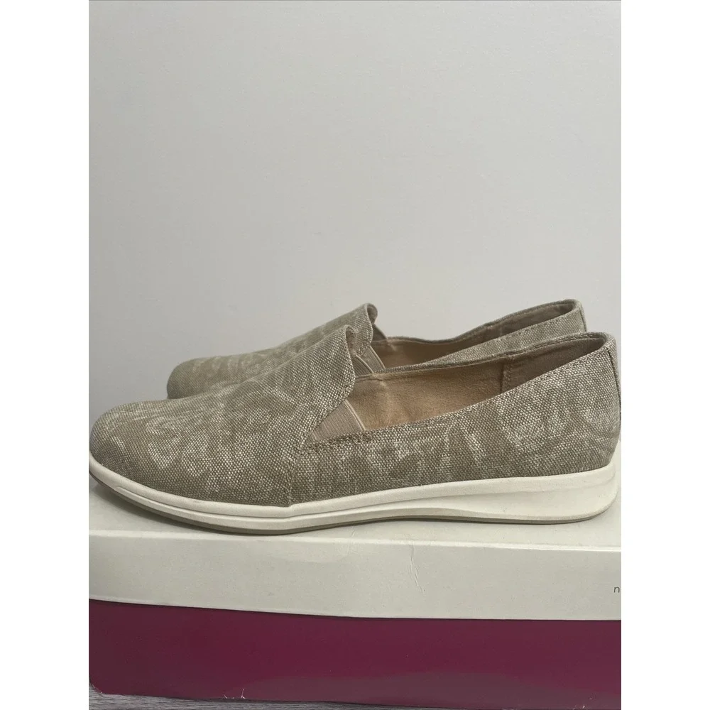 Naturalizer Suzy Tan 9 1/2 M women's slip on N5‎ Comfort Cushion